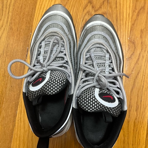 Air max - Picture 4 of 4